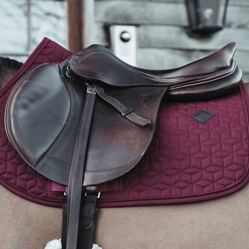 ØSTM Kentucky Saddle Pad Classic Jumping med logo