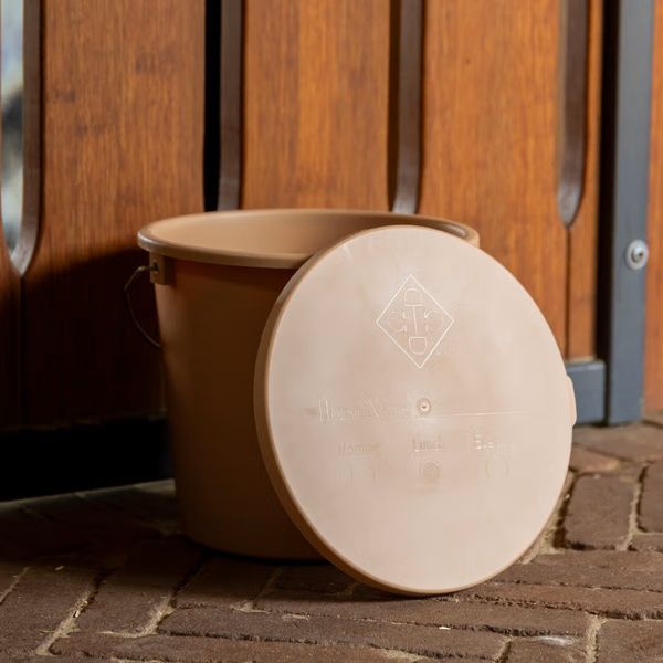 Hovedbilde Grooming Deluxe Bucket 5 L With Lid